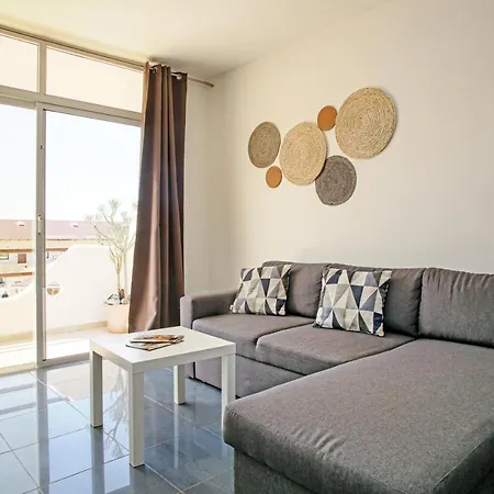 Апартаменты Cozy 1 Bedroom Flat With Pool In Playa Paraiso, Marina Palace 425 Адехе